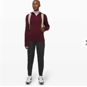 Lululemon Essential High-Rise Trouser